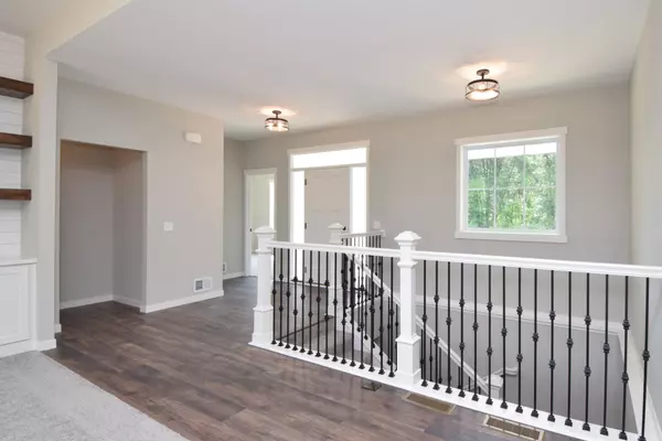 East Bethel, MN 55011,21207 Tippecanoe ST NE