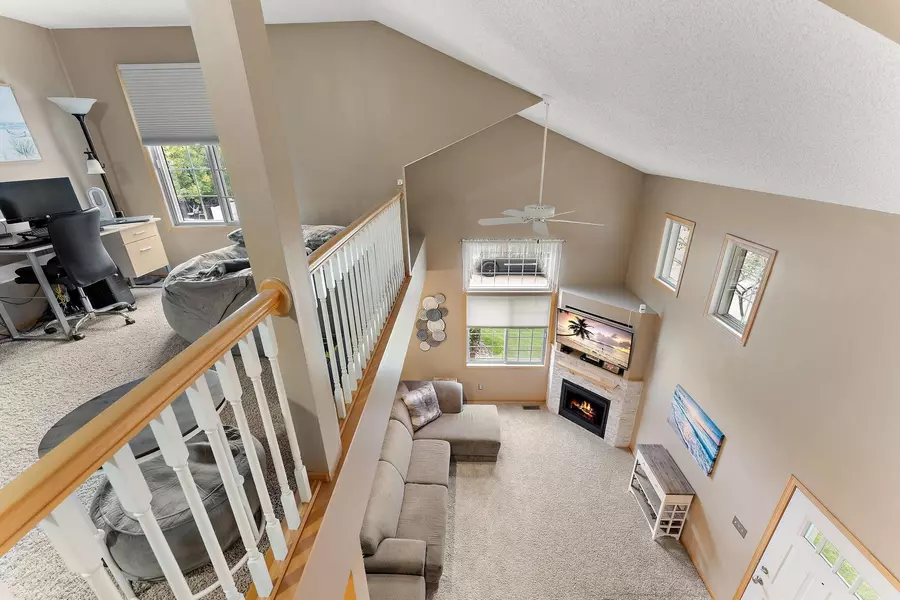 3214 Juniper CIR #D, Woodbury, MN 55125