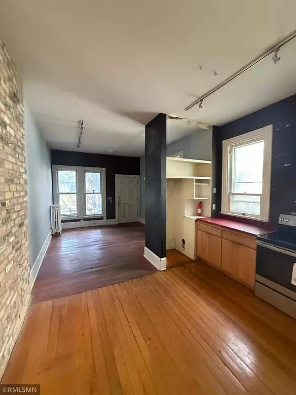 Minneapolis, MN 55404,2420 Stevens AVE