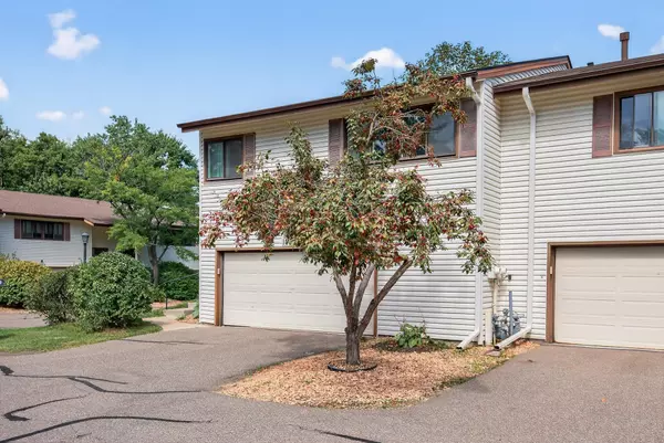 West Saint Paul, MN 55118,180 Wentworth AVE W #E