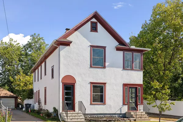 Minneapolis, MN 55418,2209 4th ST NE