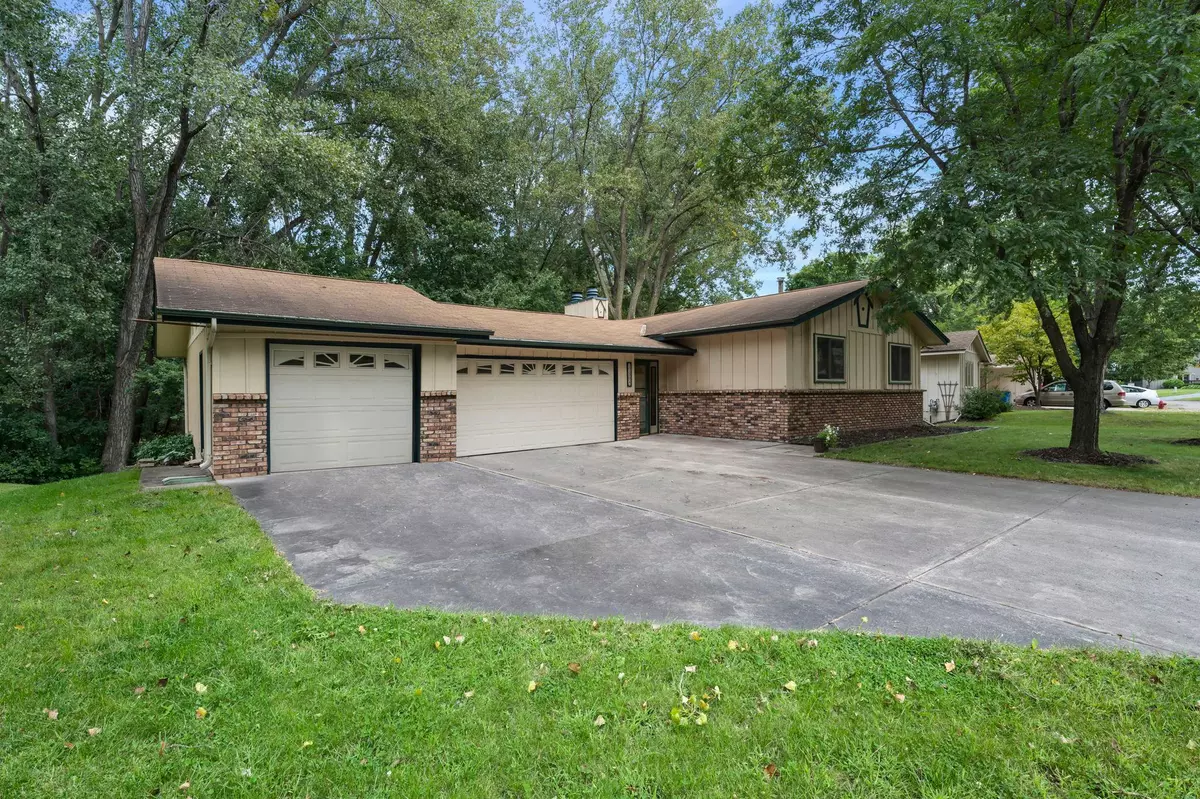 Maple Grove, MN 55369,11304 Red Fox DR