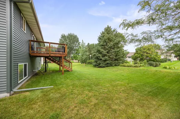 Hutchinson, MN 55350,223 Summerset LN SE