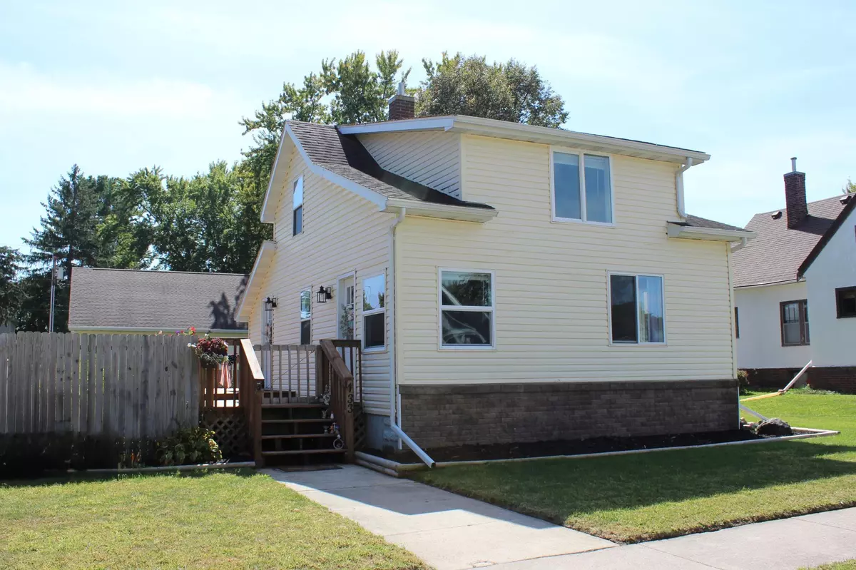 Blooming Prairie, MN 55917,133 1st ST SW