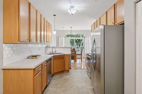 Plymouth, MN 55446,5075 N Holly LN #8
