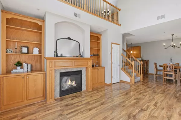 Plymouth, MN 55446,5075 N Holly LN #8