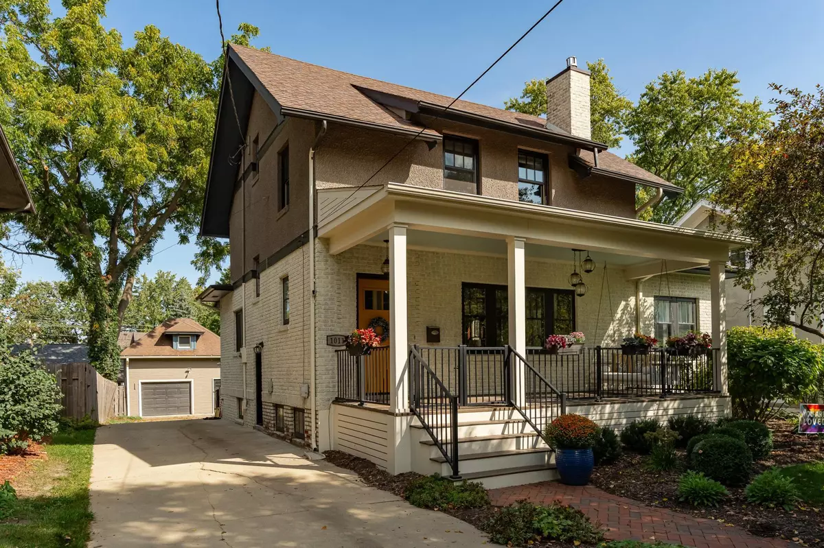 Rochester, MN 55901,1011 1st ST NW