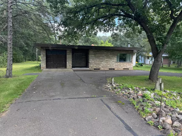 1904 Riverview DR, Little Falls, MN 56345
