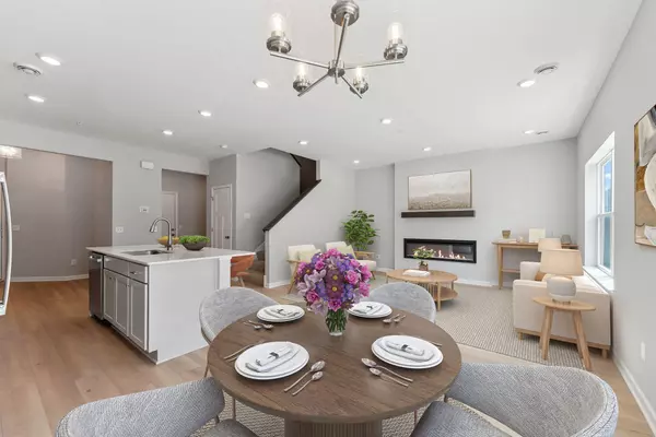 10328 Birchwood CIR, Victoria, MN 55318