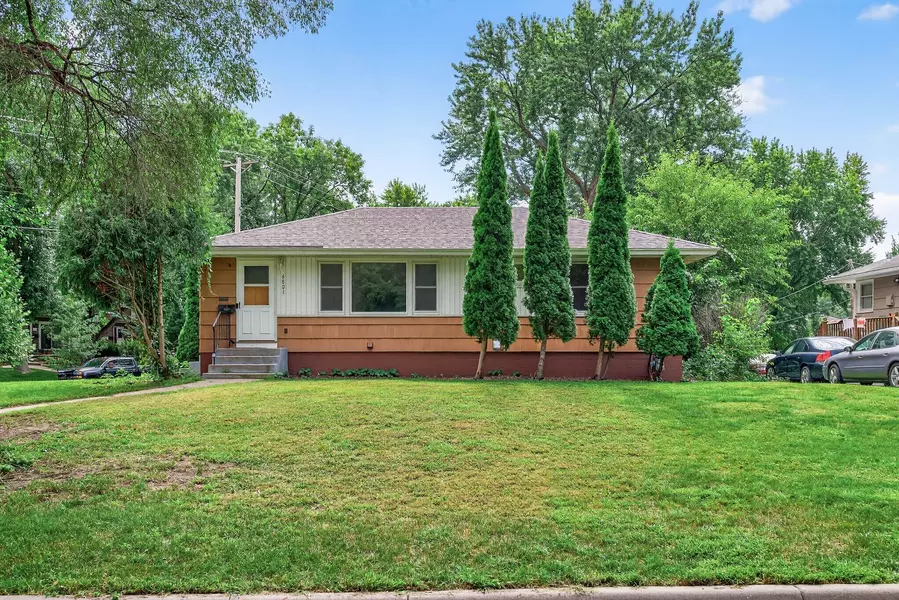 6801 W 23rd ST, Saint Louis Park, MN 55426