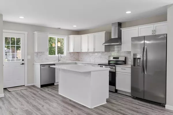 Brooklyn Center, MN 55430,5244 Vincent AVE N