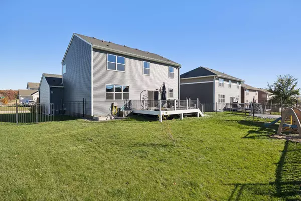 Carver, MN 55315,1250 Maple LN