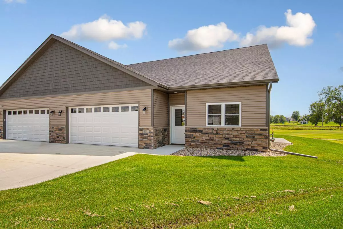 Janesville, MN 56048,611 Northwood PL