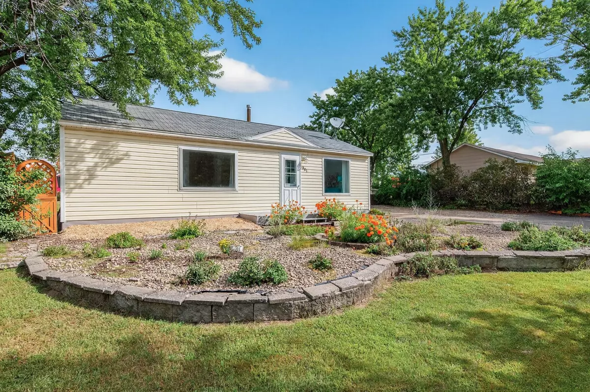 Spring Lake Park, MN 55432,881 Manor DR NE