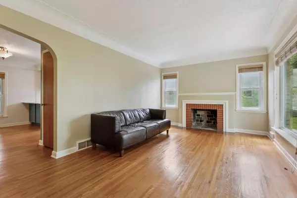 Robbinsdale, MN 55422,2906 Zenith AVE N