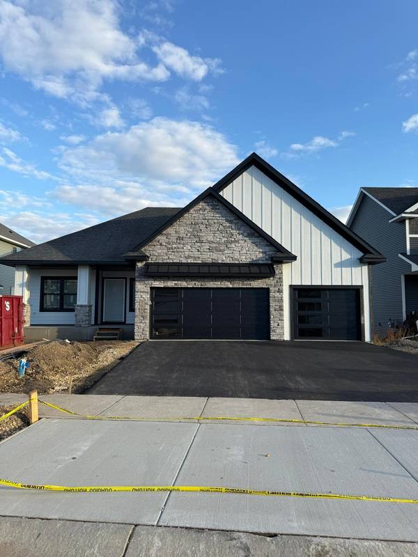 1589 Spruce ST, Farmington, MN 55024