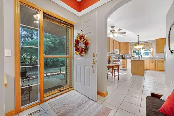 Woodbury, MN 55129,1022 Saint Johns Bay