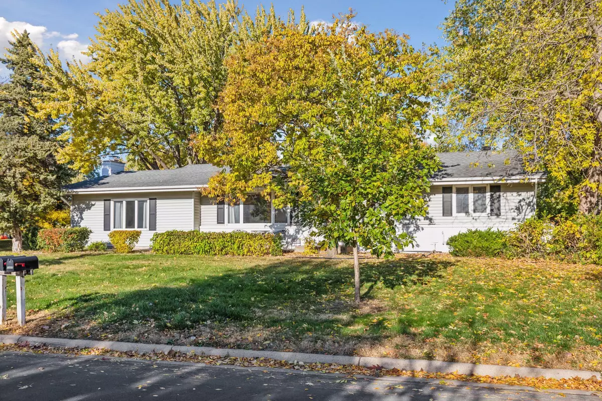 Burnsville, MN 55337,11017 27th AVE S