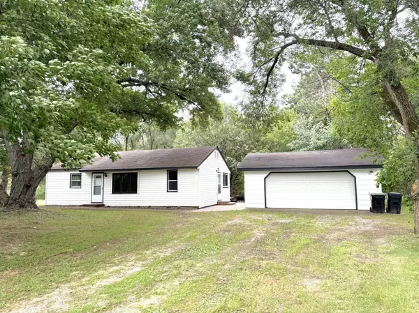 East Bethel, MN 55011,1530 Briarwood LN NE