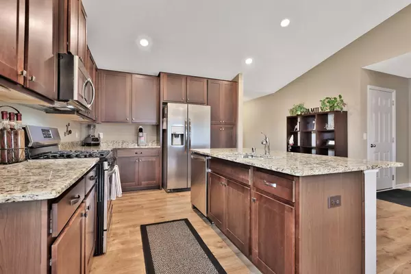 Cottage Grove, MN 55016,9163 67th ST S