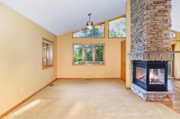 Red Wing, MN 55066,912 Aurora CIR