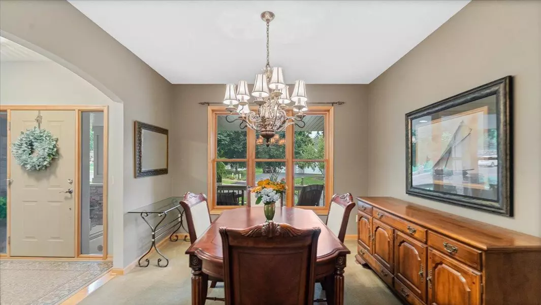 16586 73rd AVE N, Maple Grove, MN 55311