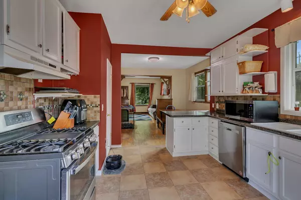 Saint Cloud, MN 56303,217 27th AVE N