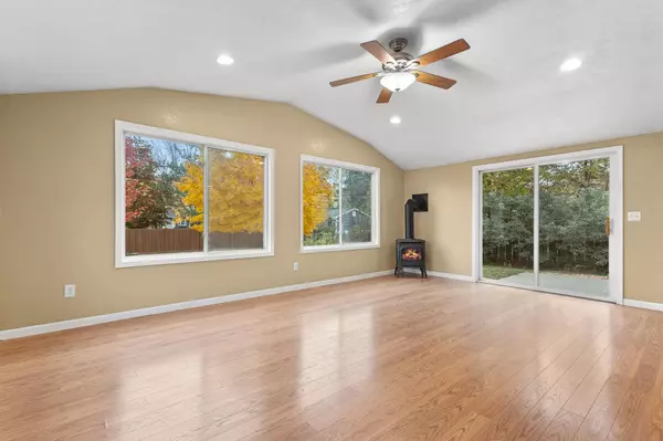 Lakeville, MN 55068,16546 Foliage AVE W