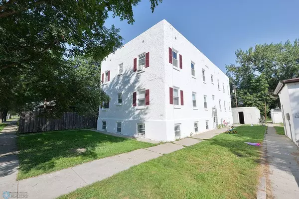 442 2nd ST SW, Jamestown, ND 58401