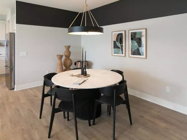 Lakeville, MN 55044,5296 176th ST W