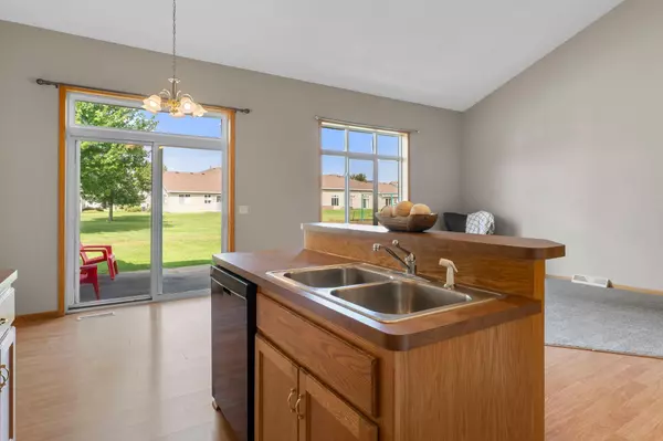 Cambridge, MN 55008,2164 Cleveland WAY S