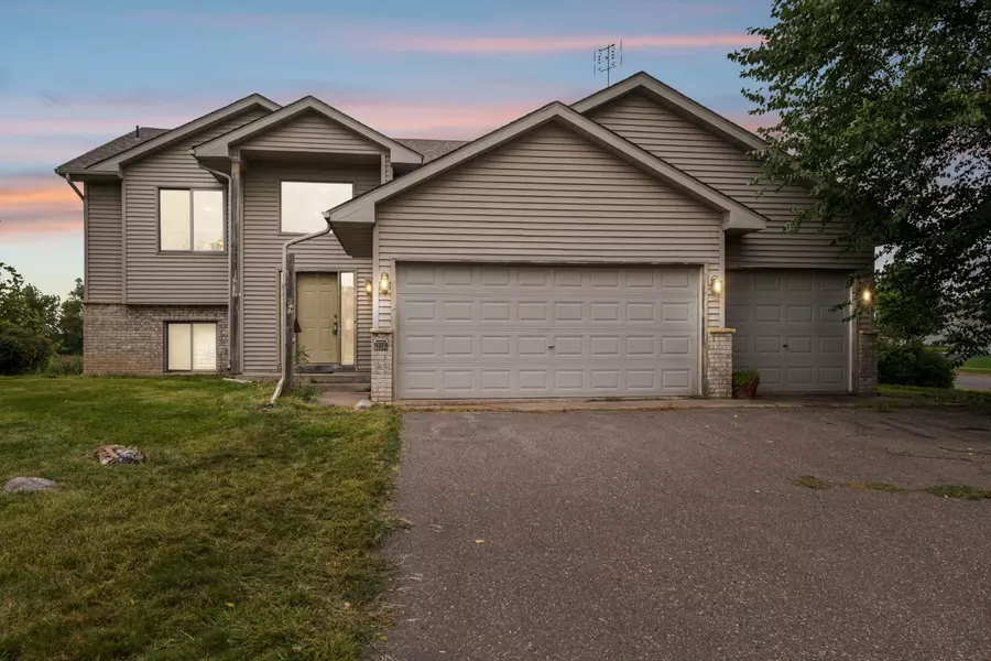 1002 Marsh View RD, Braham, MN 55006