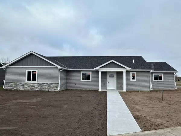 1701 Knottingham DR, Sartell, MN 56377