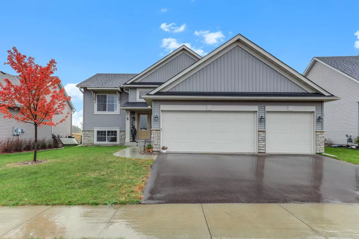 Farmington, MN 55024,2857 213th ST W