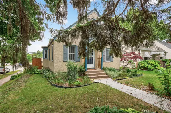 Minneapolis, MN 55412,3654 Queen AVE N