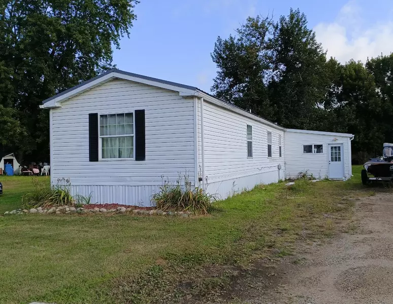 300 Main ST E #1, Bertha, MN 56437