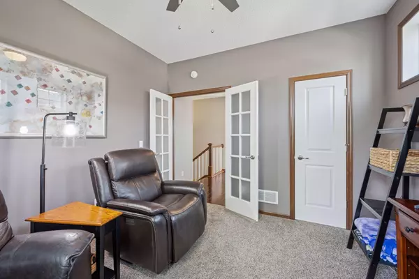 Maple Grove, MN 55311,6205 Ranier LN N