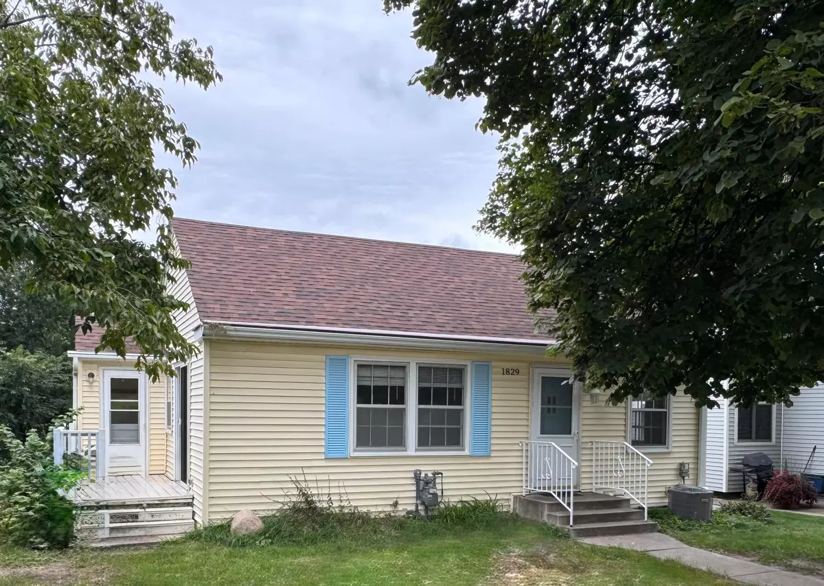 Lauderdale, MN 55113,1829 Fulham ST