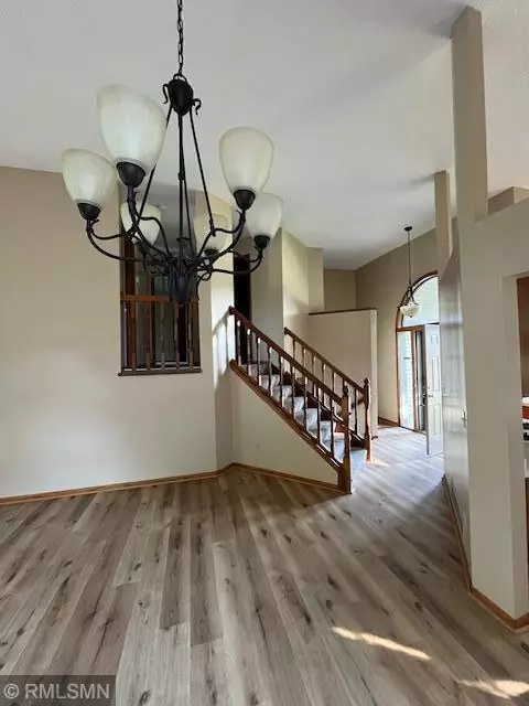 Apple Valley, MN 55124,14825 Haven DR