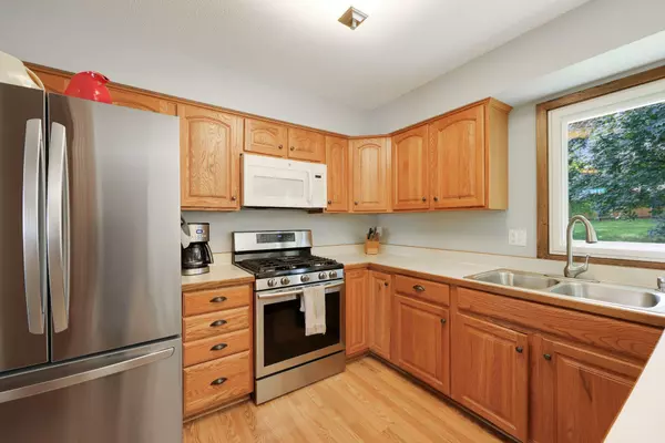 Burnsville, MN 55337,12316 Michelle CIR