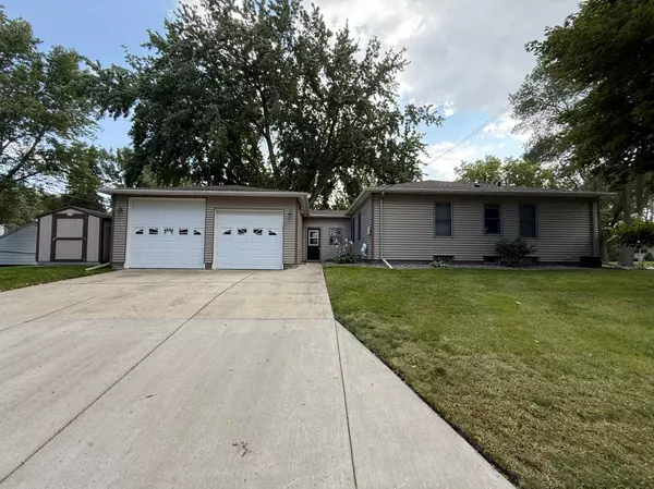1122 N 4th ST, Montevideo, MN 56265