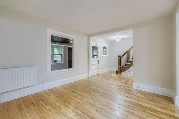 Minneapolis, MN 55411,2939 Russell AVE N