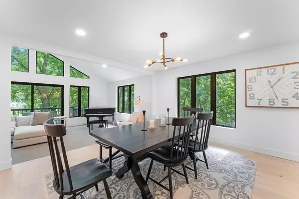 Minnetonka Beach, MN 55391,3 Crescent ST