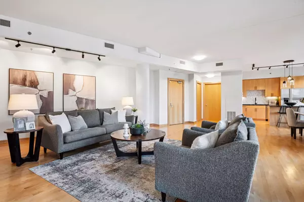 Minneapolis, MN 55401,111 4th AVE N #601