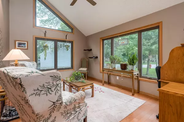 Mankato, MN 56001,20 Caroletta CT