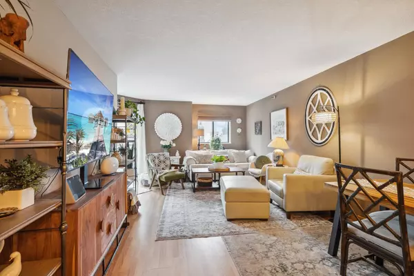 Saint Paul, MN 55101,78 10th ST E #604