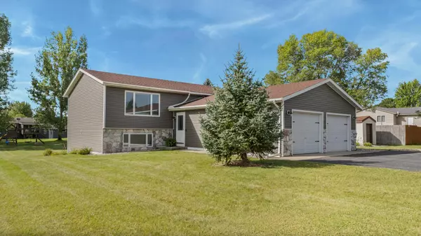 Alexandria, MN 56308,1202 S Le Homme Dieu DR NE