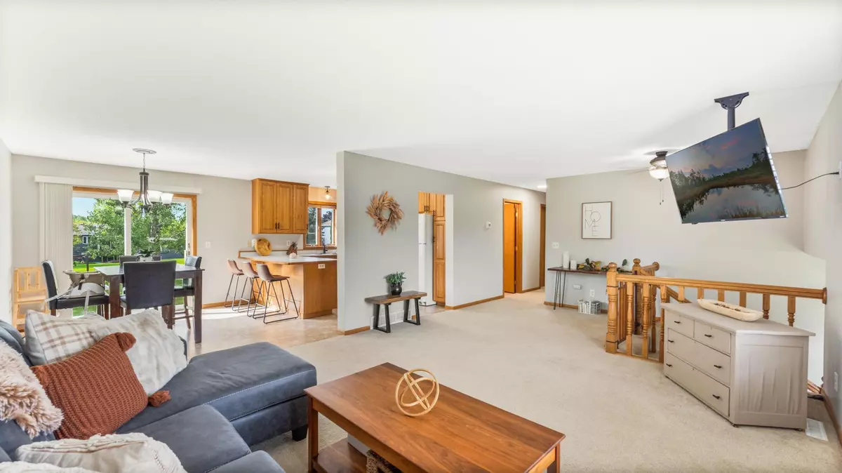 Alexandria, MN 56308,1202 S Le Homme Dieu DR NE