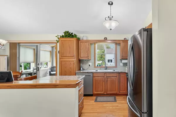 Kasson, MN 55944,503 13th AVE NW