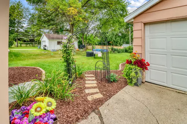 Detroit Lakes, MN 56501,226 Willow ST E